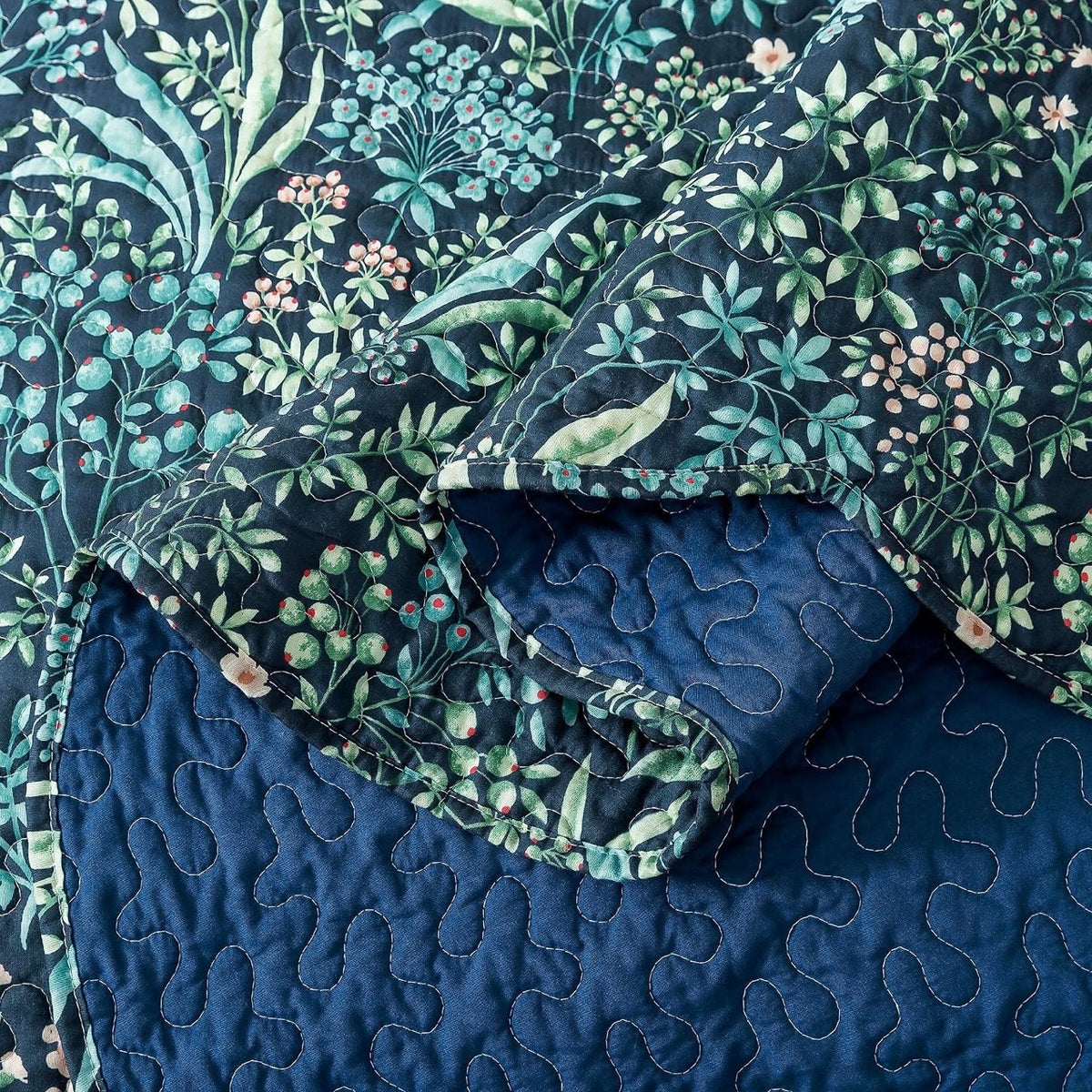 NEW Anthropologie Blue Floral Stitch Queen King Quilt Bedspread Bedding Sham Set