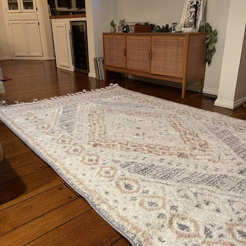 NEW West Elm White Cream Boho Tassel Geometric Shag Area Rug Carpet - 4' x 6'