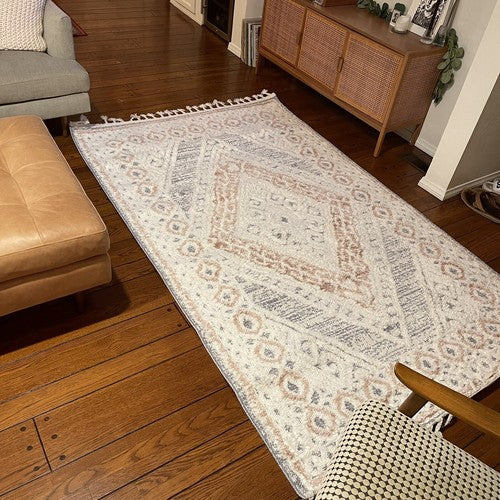 NEW West Elm White Cream Boho Tassel Geometric Shag Area Rug Carpet - 4' x 6'