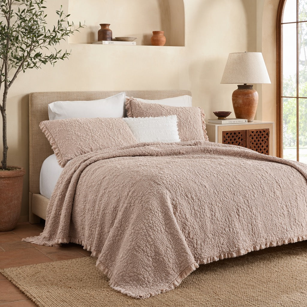 NEW Anthro Dusty Pink Boho Ruffle Crinkle Queen / King Bedding Quilt & Sham Set