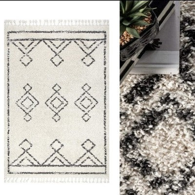 NEW West Elm White Black Boho Tassel Geometric Shag Area Rug Carpet - 8' x 5'