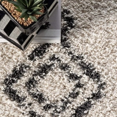 NEW West Elm White Black Boho Tassel Geometric Shag Area Rug Carpet - 8' x 5'