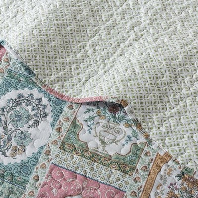 NEW Anthro Multicolor Patchwork Floral Boho Queen / King Bedding Quilt Sham Set