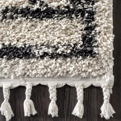 NEW West Elm White Black Boho Tassel Geometric Shag Area Rug Carpet - 8' x 5'