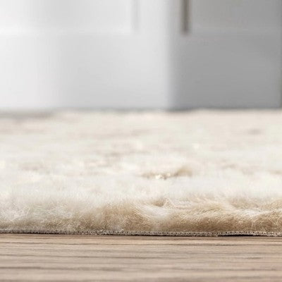 NEW West Elm Faux Cowhide Fur Extra Large White Area Rug Boho Floor - 6.5’ x 5’