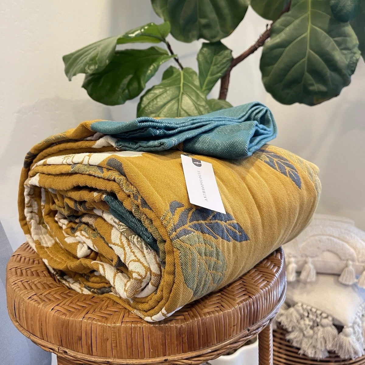 NEW Anthropologie Boho Orange & Teal Floral Throw Blanket Bedspread - 60" x 80"
