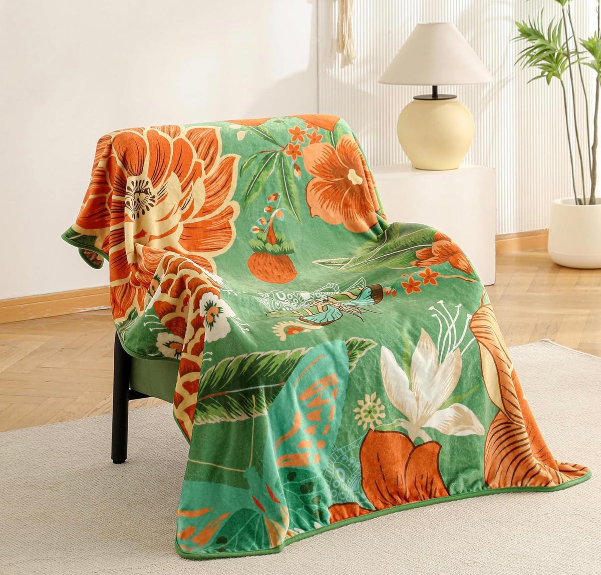 NEW Anthropologie XL Queen Size Boho Green Floral Fleece Blanket Bedspread 90x90