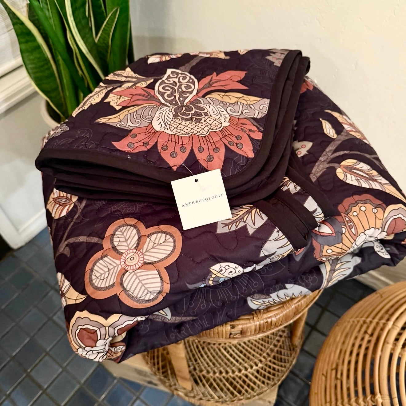 NEW Anthro Black Floral Print Multicolor Boho Queen King Bedding Quilt Sham Set