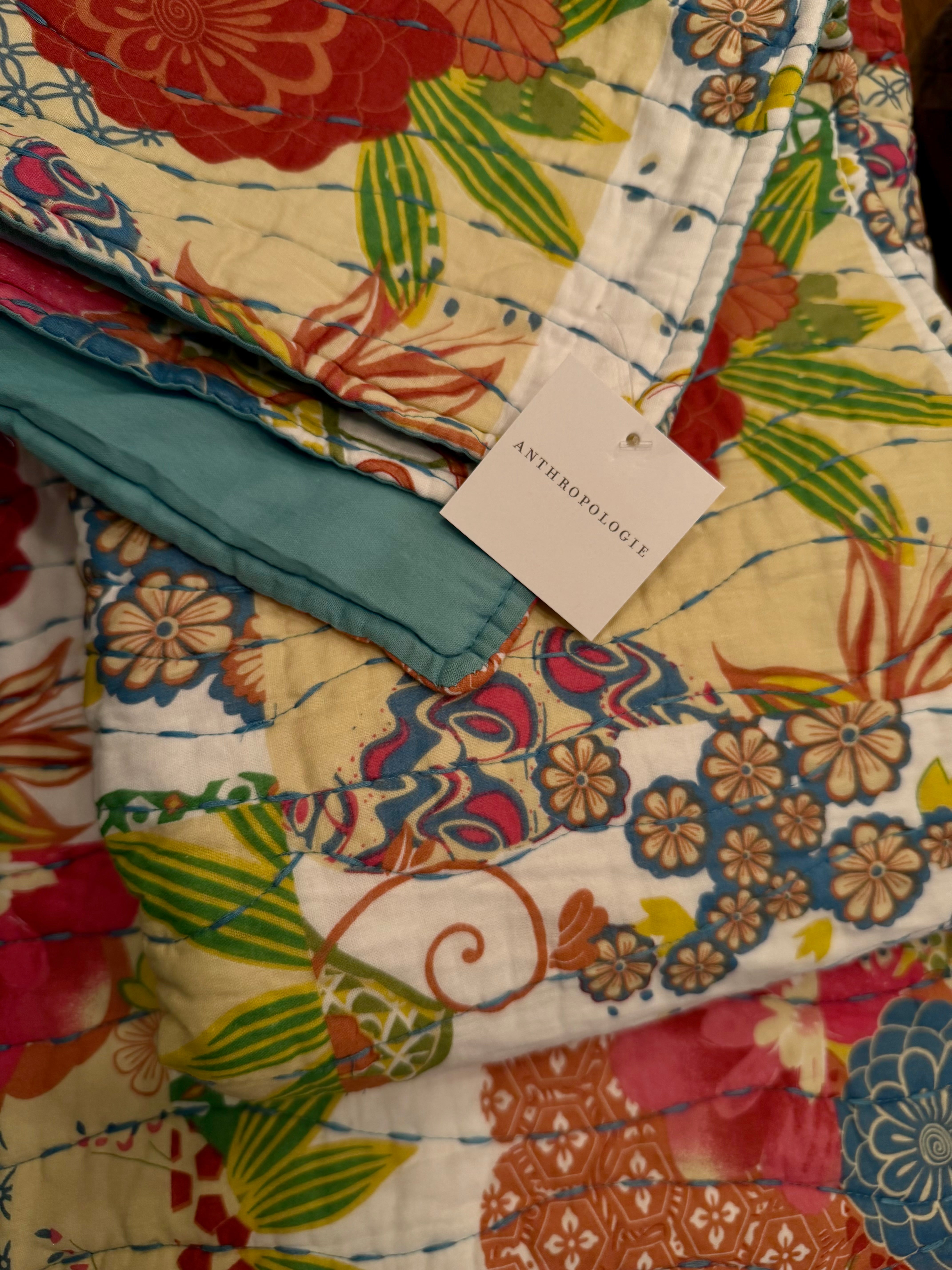 NEW Anthropologie Red White Floral Boho Queen / King Quilt Bedspread Bedding & Sham Set