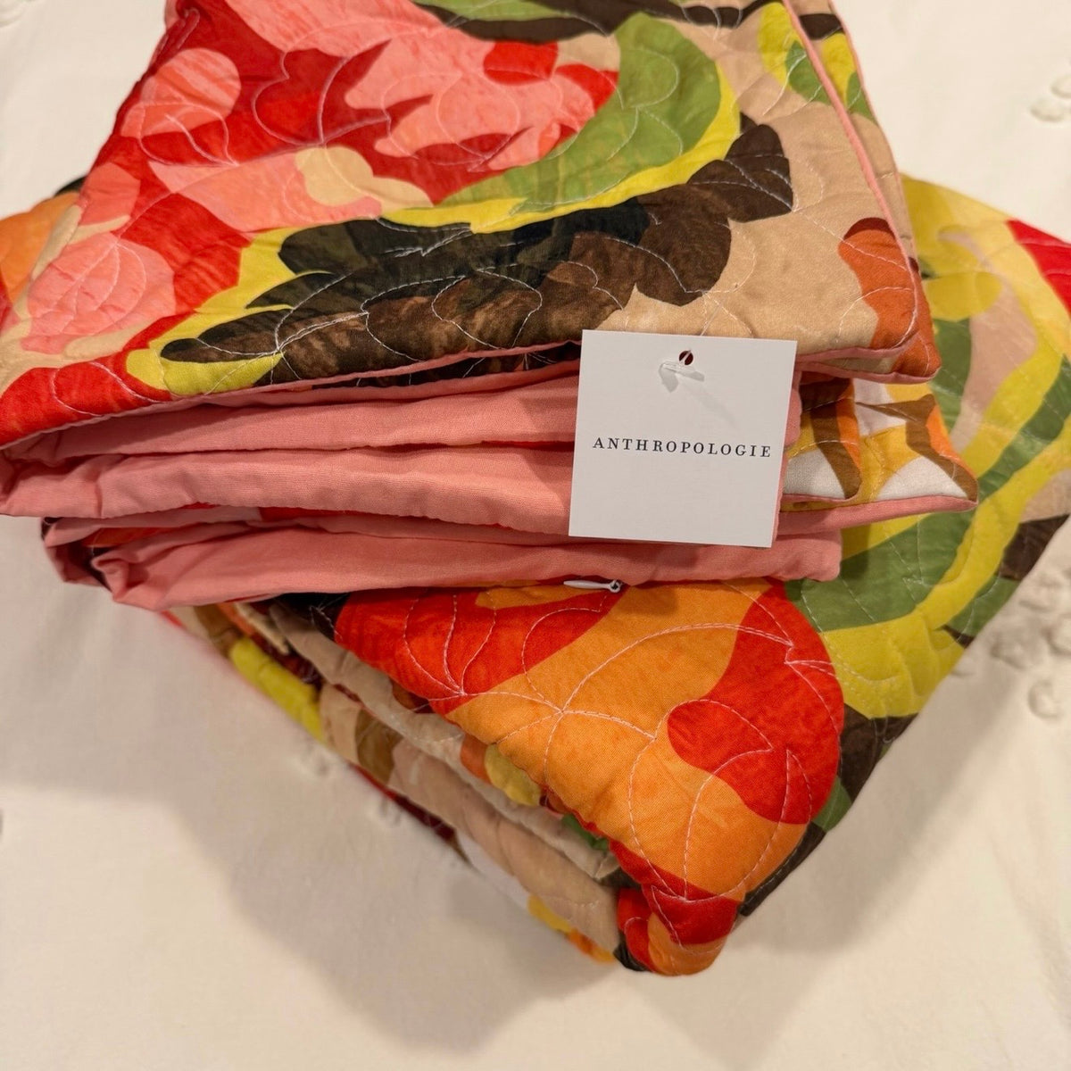 NEW Anthropologie Red Floral Reversible Boho Knit Queen King Bedding Quilt Sham