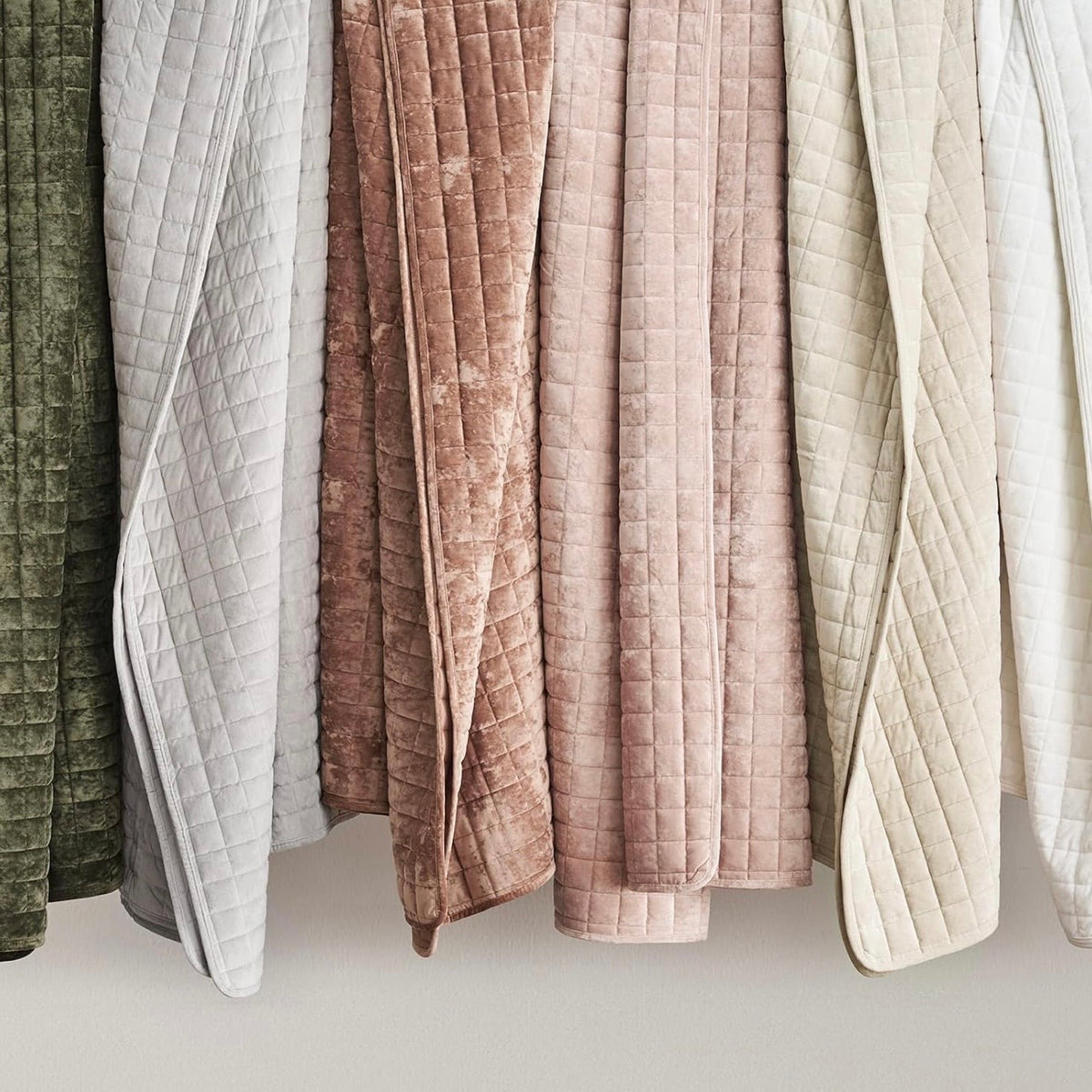 NEW West Elm Terracotta Velvet King / Queen Ultra Soft Bedding Quilt & Sham Set