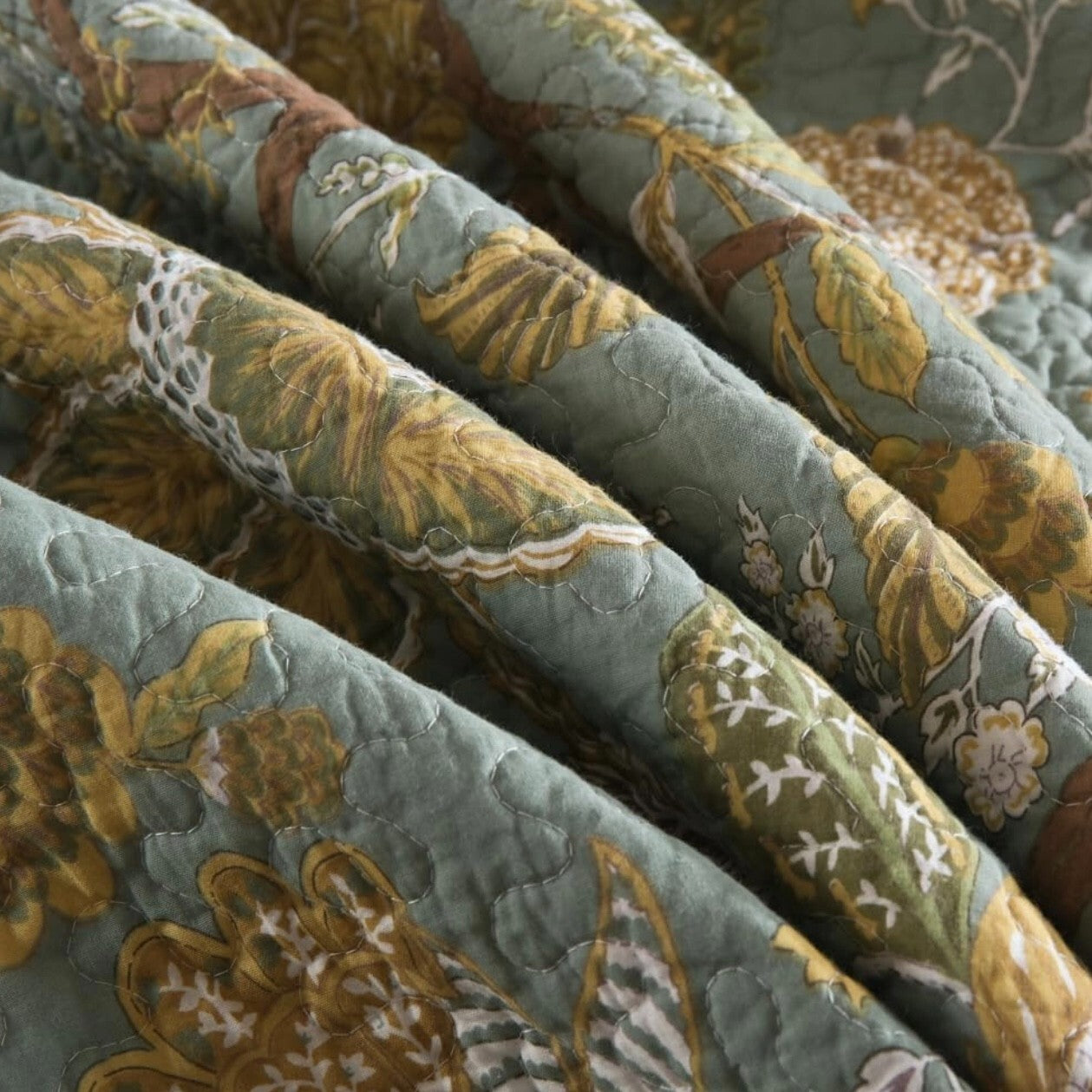 NEW Anthro Green Floral Reversible Queen / King Boho Bedding Quilt & Sham Case