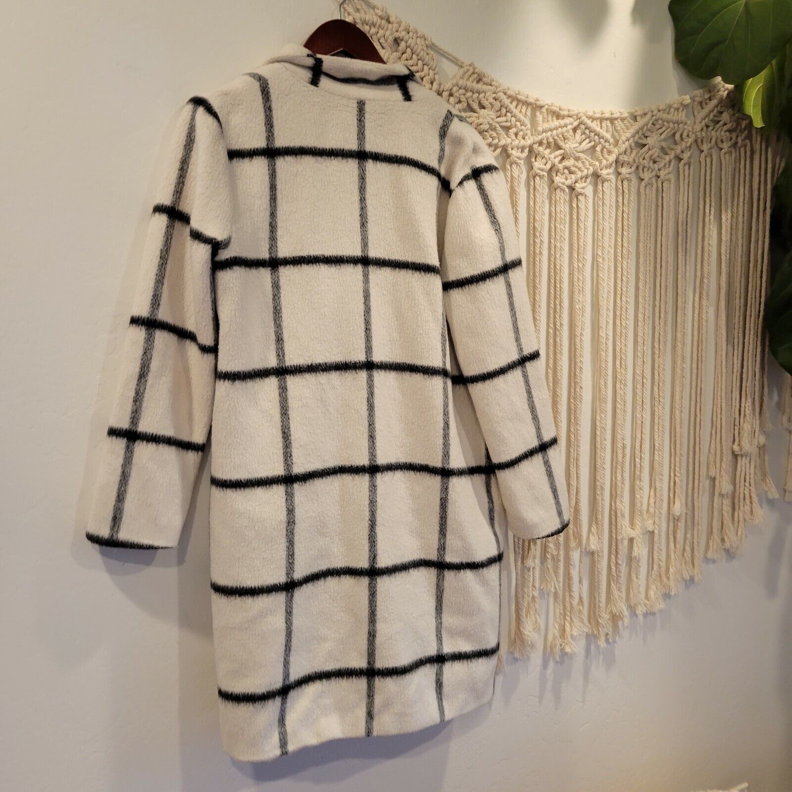Free People / Waverly Grey & White Wool Plaid Coat Sweater | Size 10 / Large