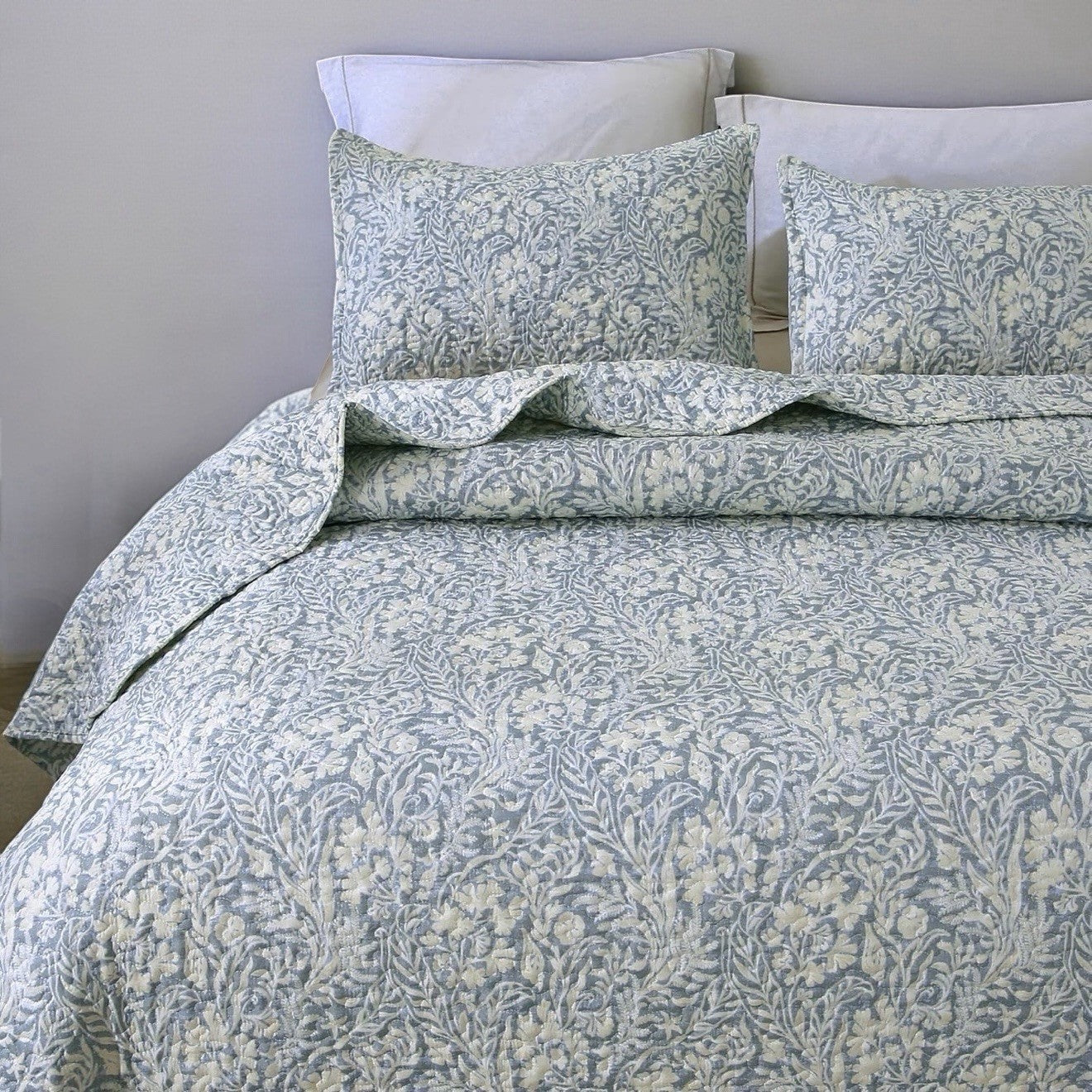 NEW West Elm Blue Botanical Boho Print Queen / King Bedding Quilt & Sham Set