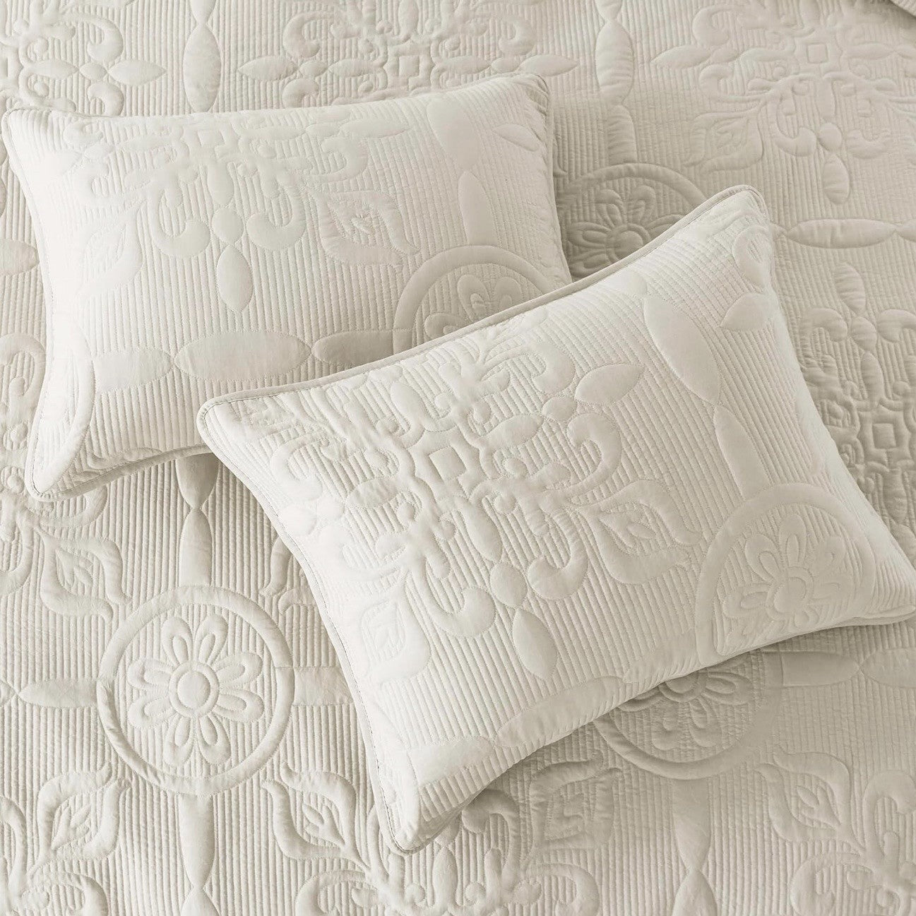 NEW Anthro White Cream Boho Jacquard Retro Queen / King Bedding Quilt & Sham Set