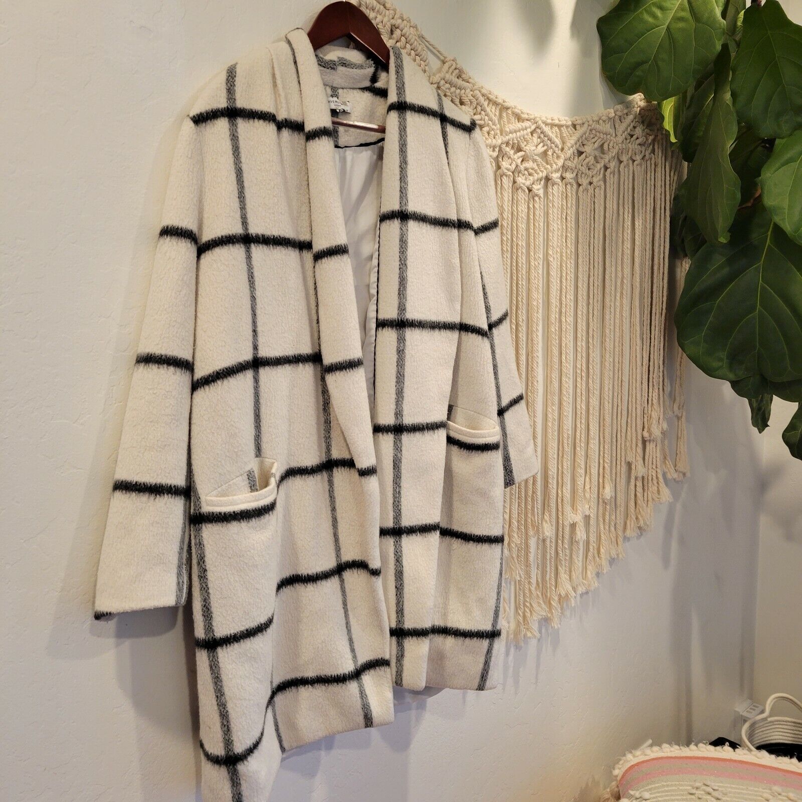 Free People / Waverly Grey & White Wool Plaid Coat Sweater | Size 10 / Large