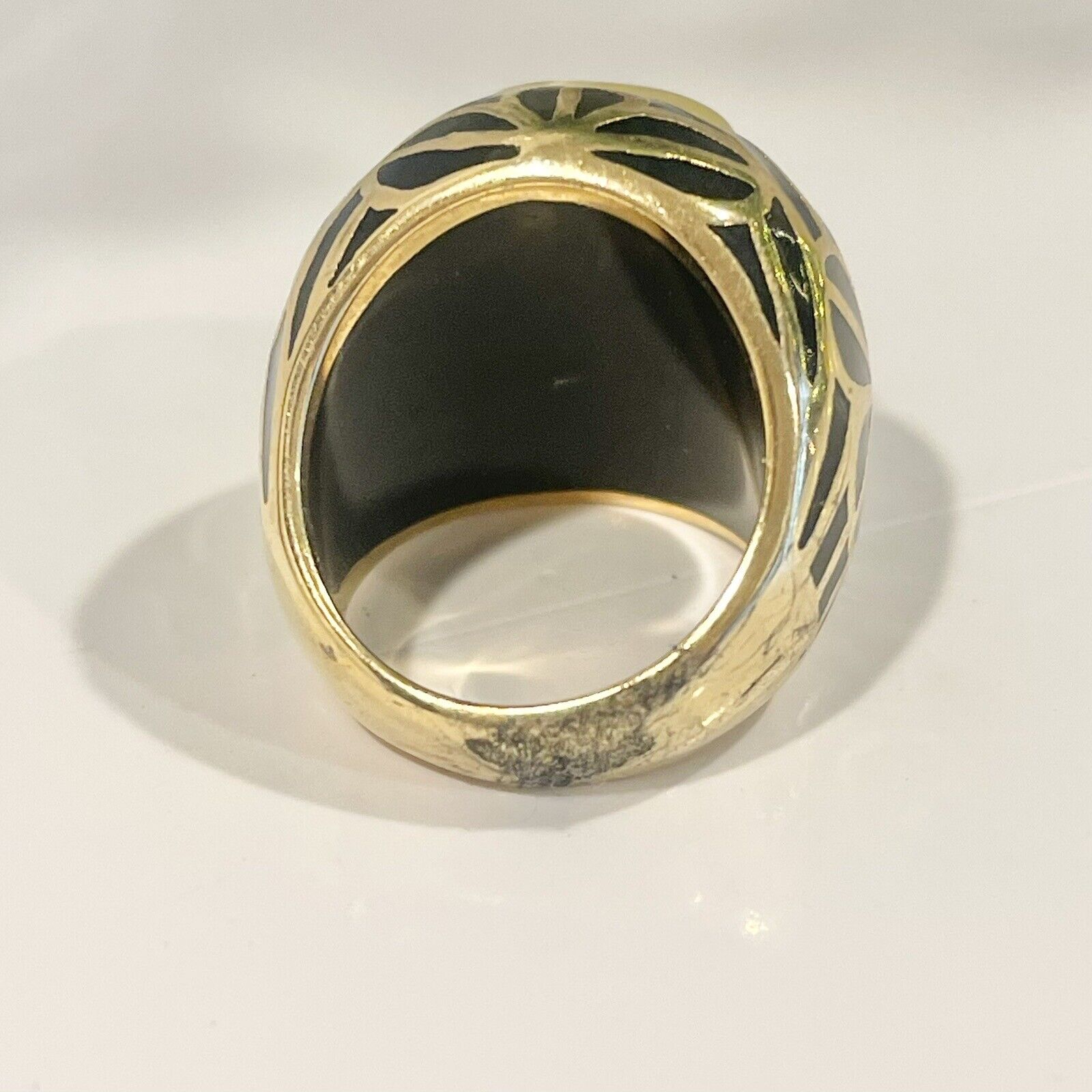 Kate Spade Black Yellow Gold Logo Cocktail Statement Ring Costume Jewelry Size 7