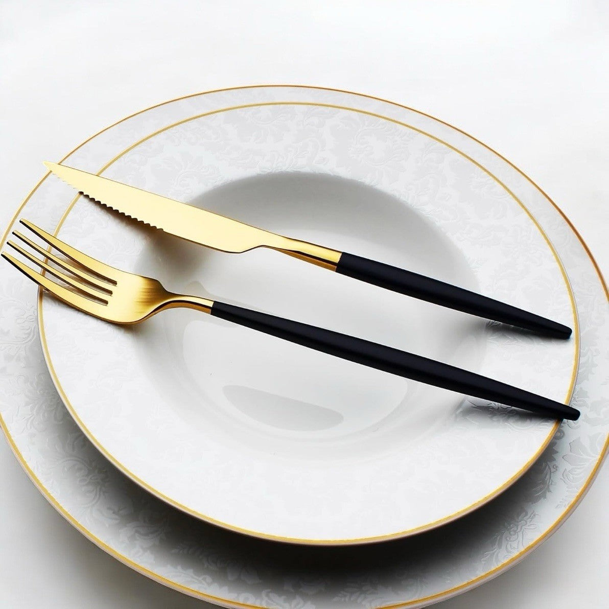 NEW West Elm 20 Piece Luxury Silverware Set for 4 Gold & Black Handle Stainless