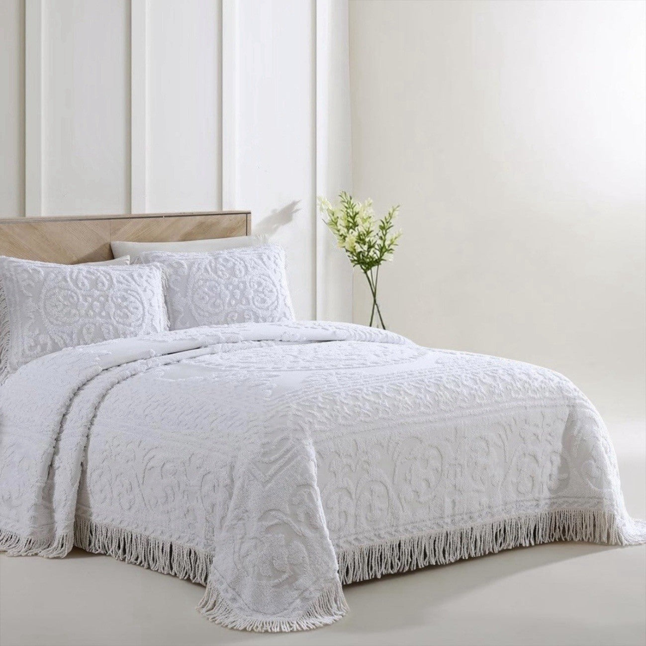 NEW Anthropologie White Queen Chenille Damask Quilt Bedspread Blanket & Sham Set