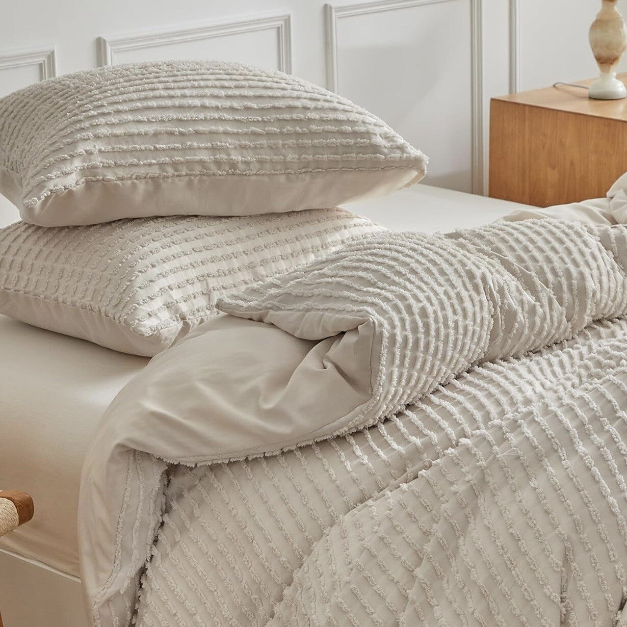 NEW West Elm Beige Boho Queen Size Tufted Fringe Bedding Duvet & Sham Set