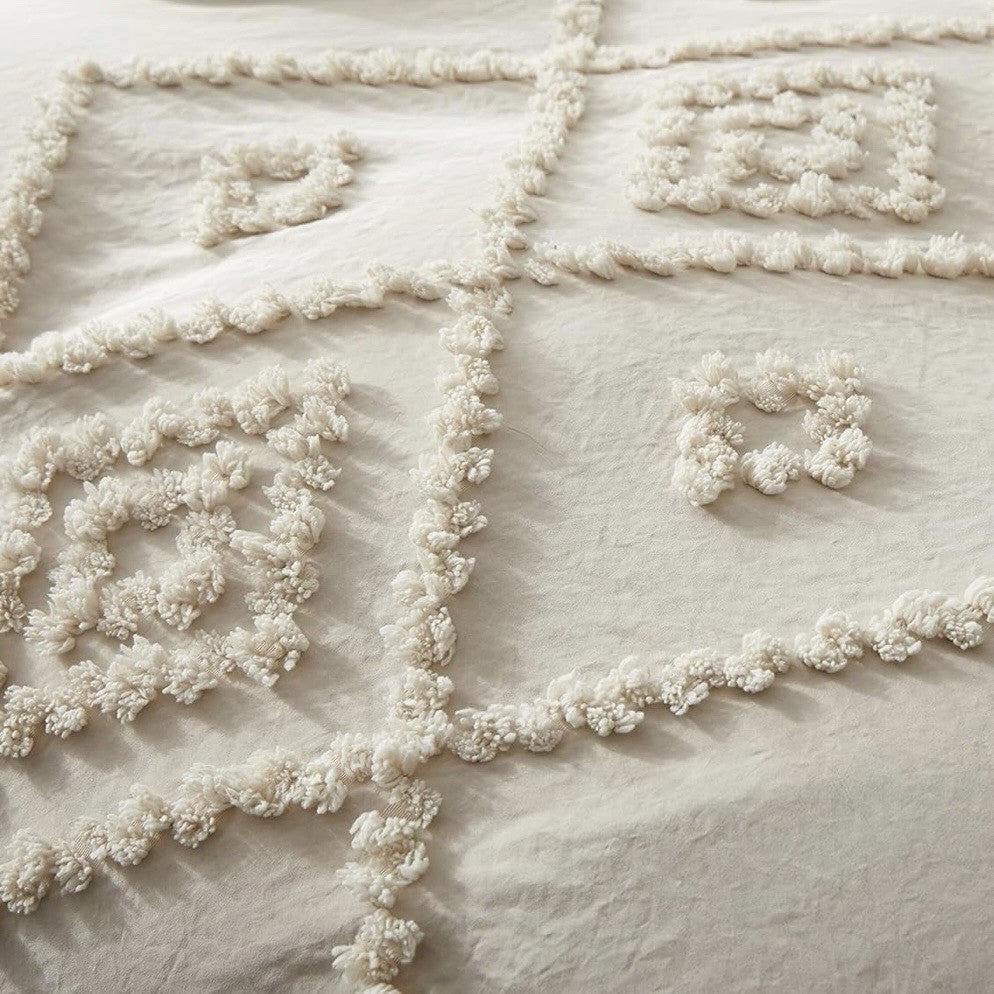 NEW Anthro Beige Cream Boho Queen / King Size Tufted Fringe Bedding Duvet & Sham