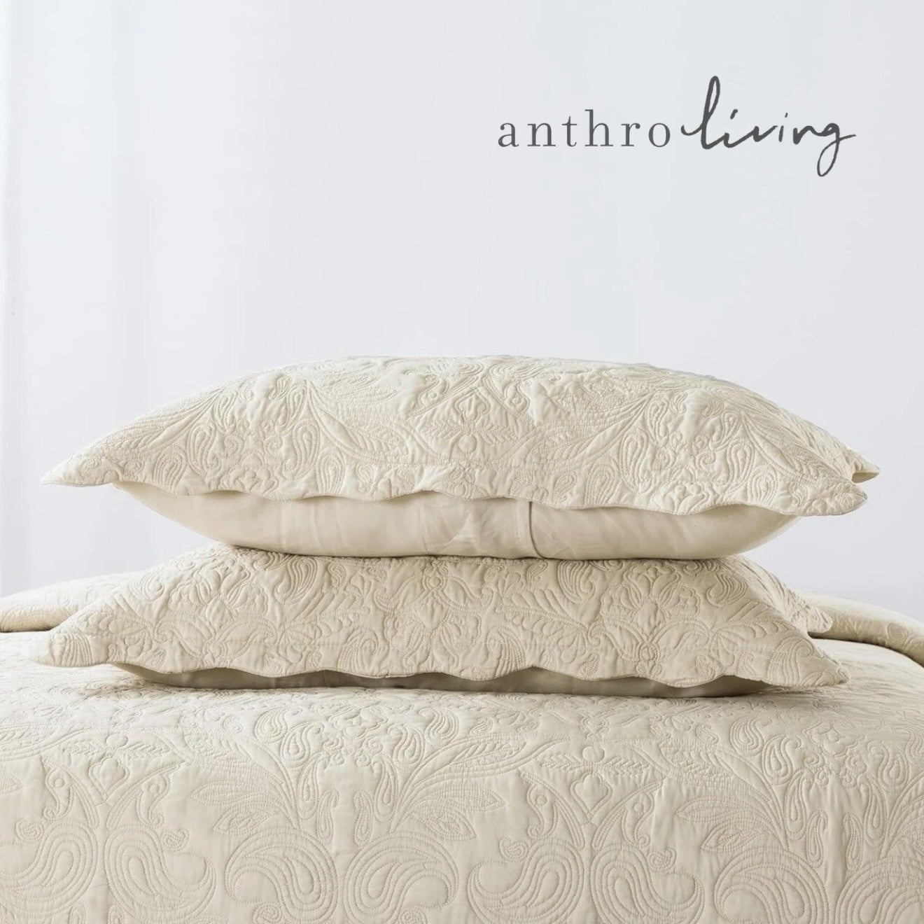 NEW Anthropologie White Cream King Reversible Quilt Bedspread Blanket Sham Set