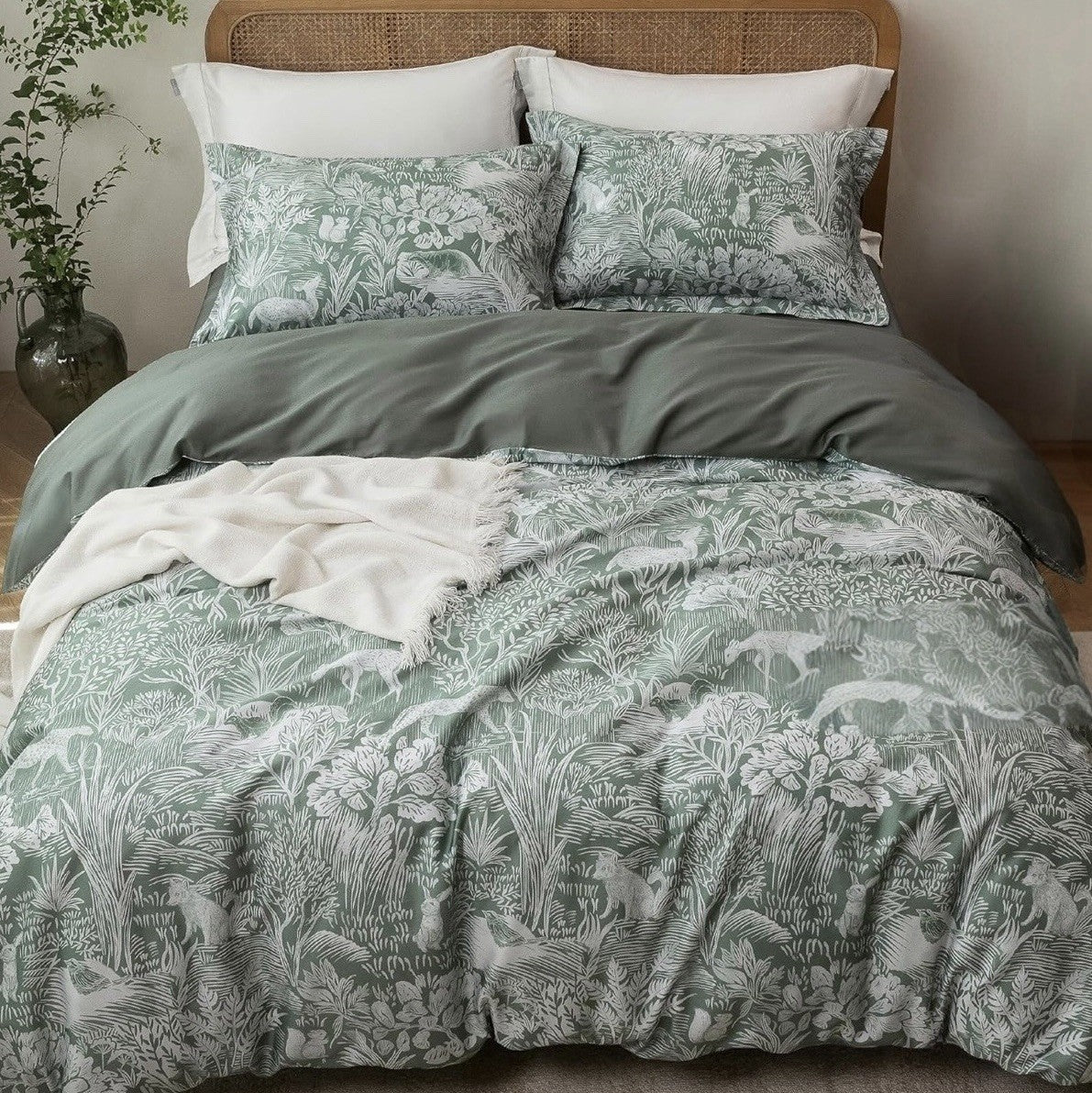 NEW Anthro Green Floral Botanical Full Queen King Cotton Bedding Duvet Sham Set