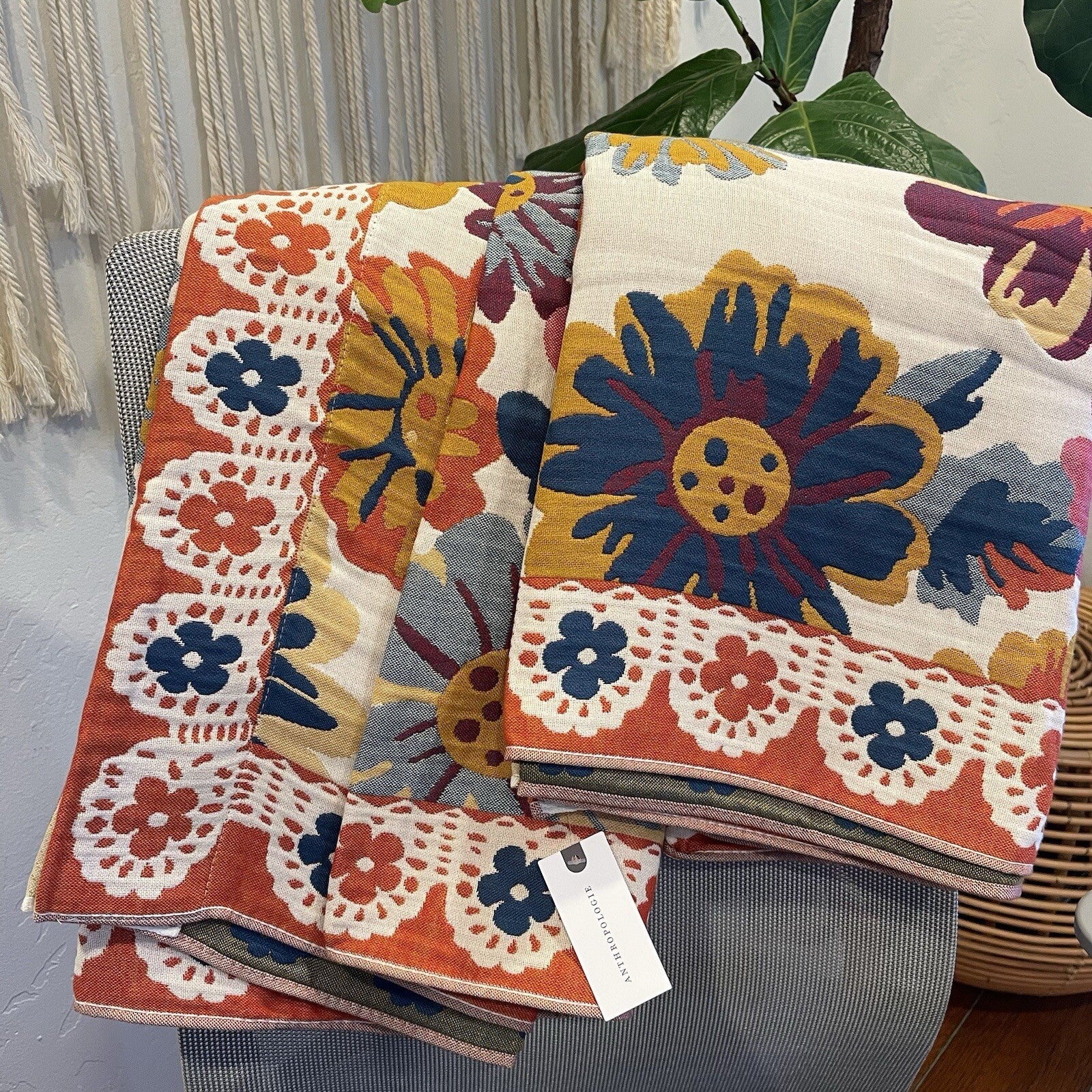 NEW Anthropologie XL Boho Floral Reversible Blanket Bedspread Quilt - 80" x 92"