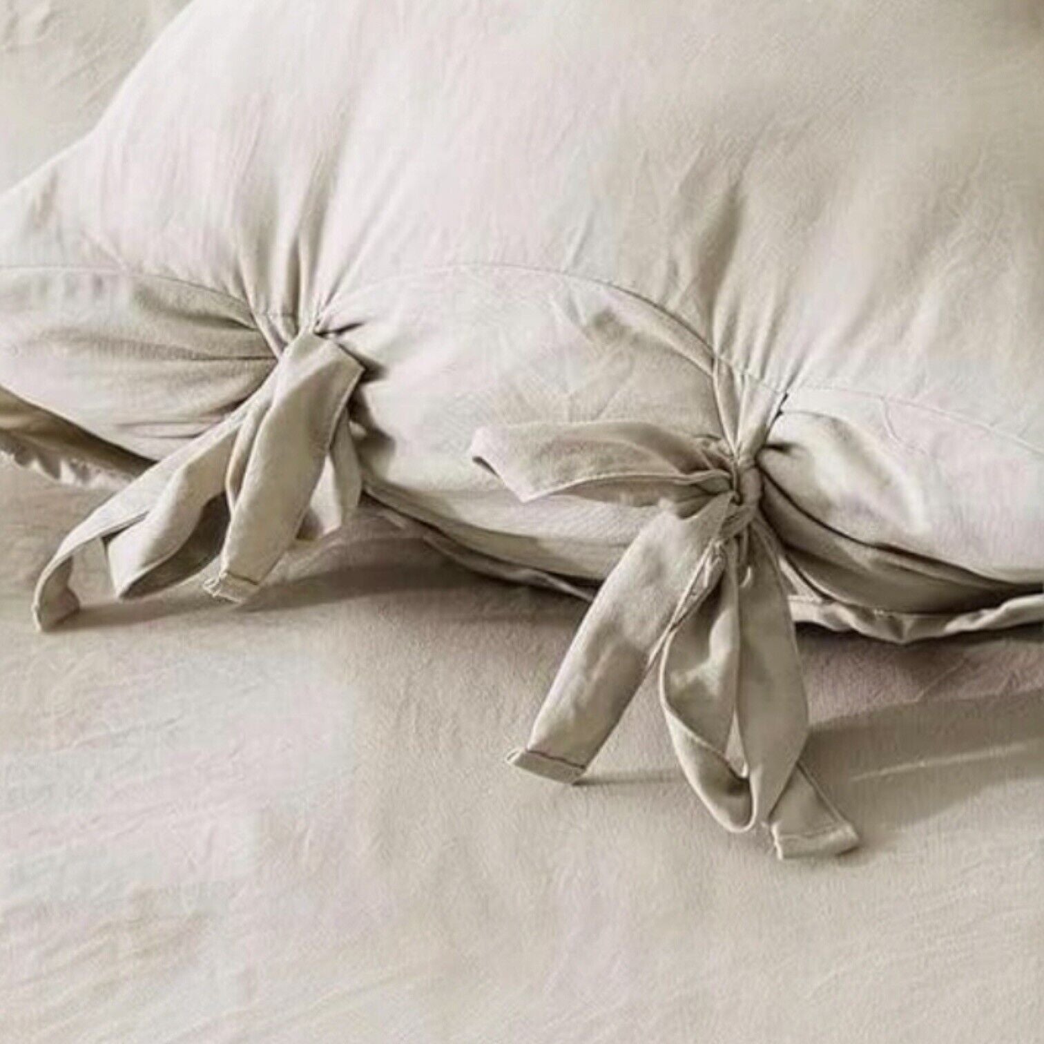 NEW West Elm Boho Beige Khaki Bow Queen Size Microfiber Bedding Duvet Sham Set