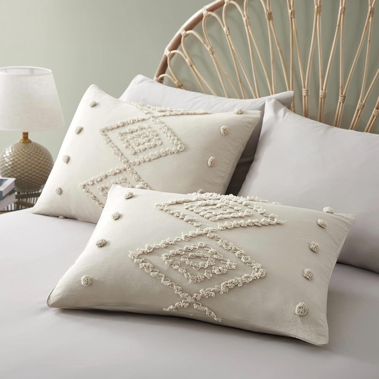 NEW Anthro Beige Cream Boho Queen / King Size Tufted Fringe Bedding Duvet & Sham
