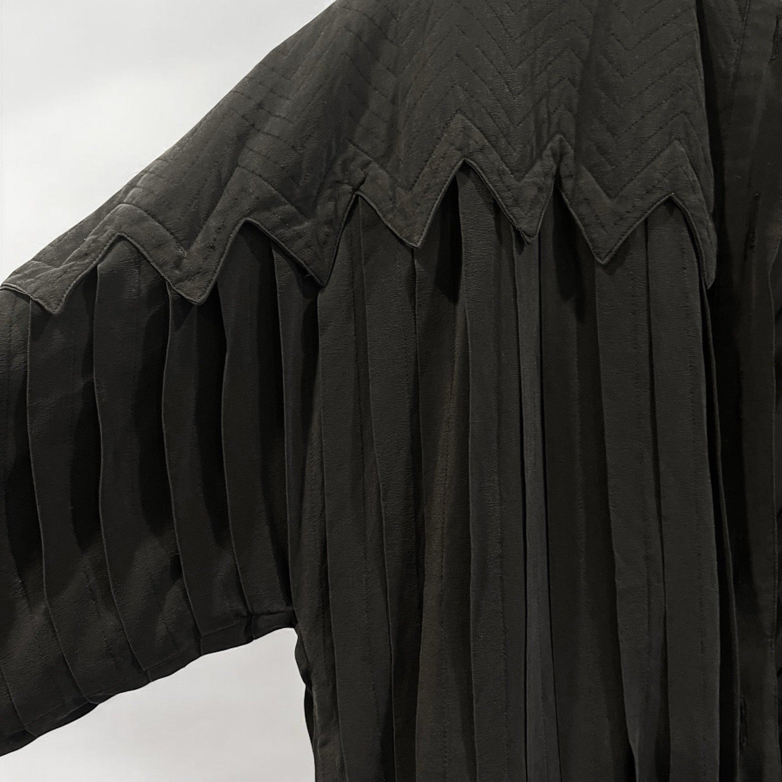 Vintage Black Perlita Pleated Silk Triangle Embroidered Bomber Jacket Coat Large