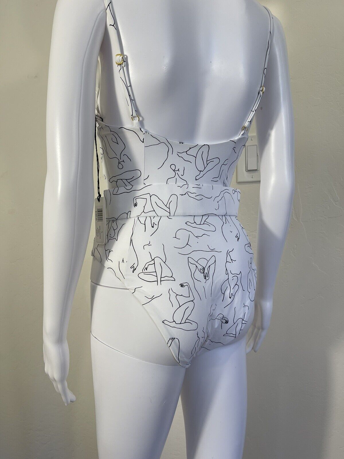 New Free People / WeWoreWhat | White Abstract Graphic One Piece Swimsuit - Large