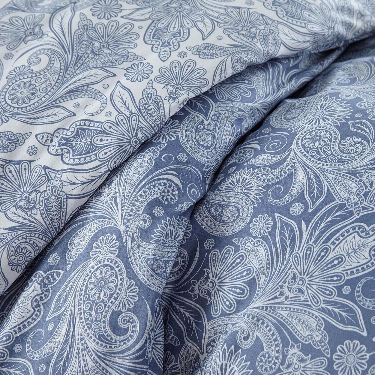 NEW West Elm Blue Paisley Reversible Print Bedding Duvet & Sham Case King Queen