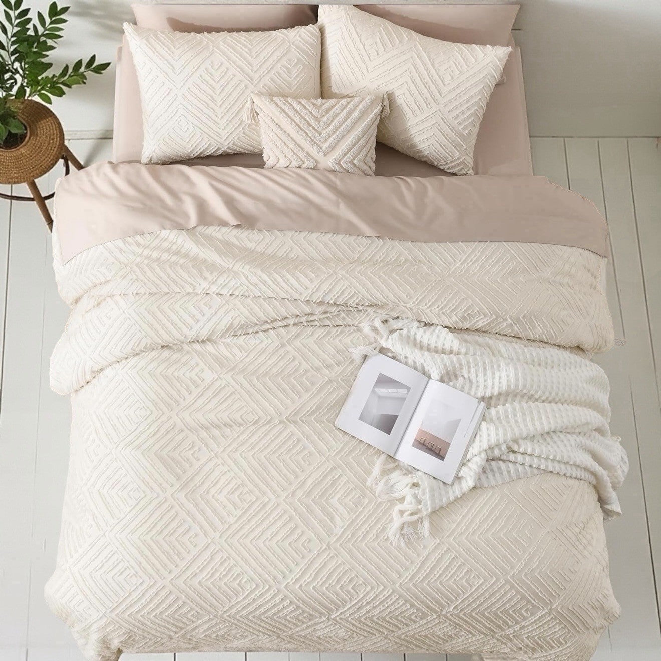 NEW Anthro Beige Diamond Tufted Queen / King Boho Comforter Bedding & Sham Set