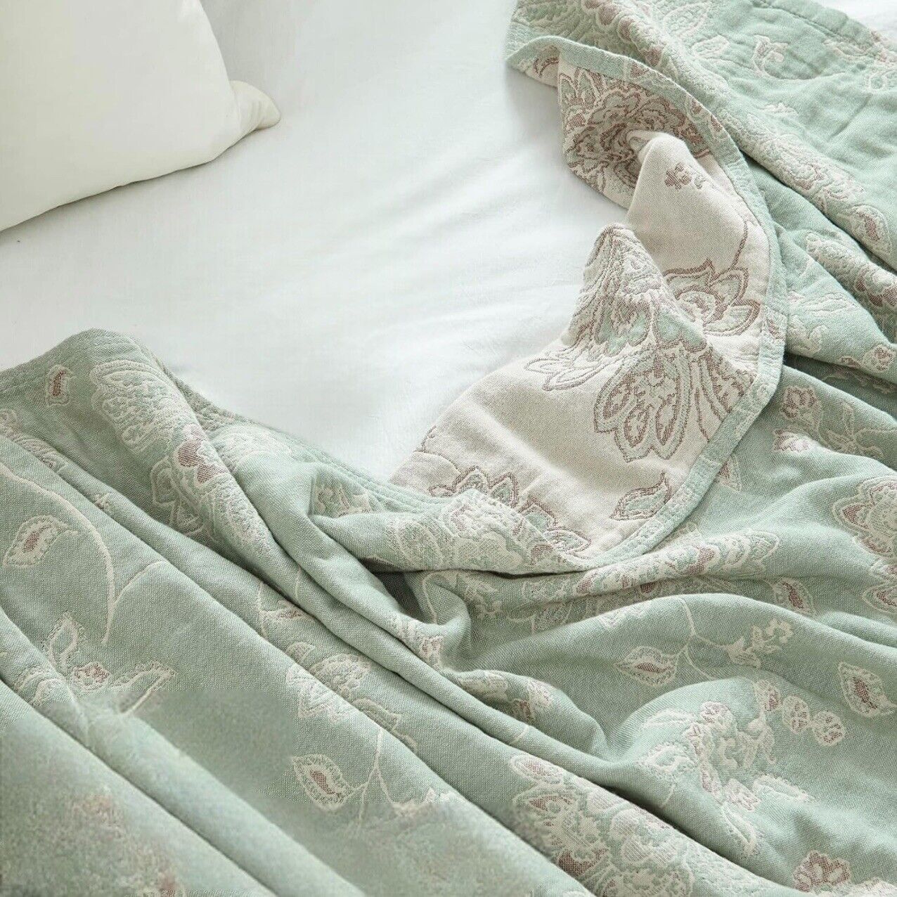 NEW Anthro Boho Floral Muslin Green Reversible Throw Blanket - 90" x 80"