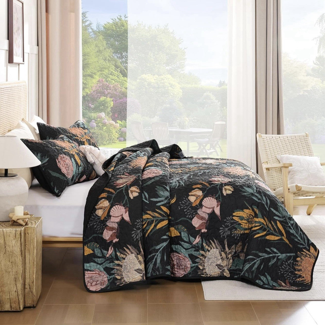NEW Anthropologie Queen / King Reversible Boho Quilt Bedspread Bedding Sham Set