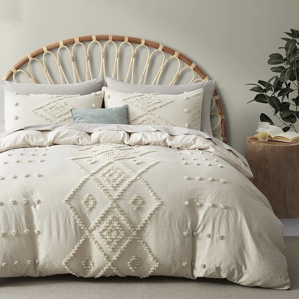 NEW Anthro Beige Cream Boho Queen / King Size Tufted Fringe Bedding Duvet & Sham
