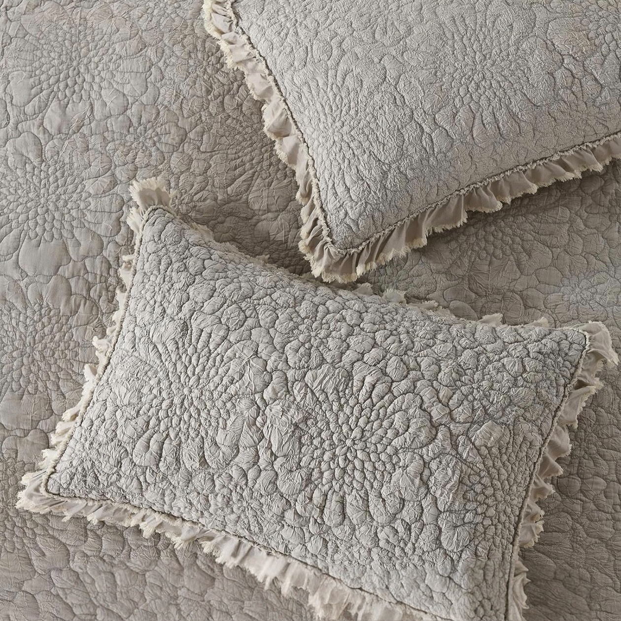 NEW Anthro Gray Beige Boho Ruffle Crinkle Queen / King Bedding Quilt & Sham Set