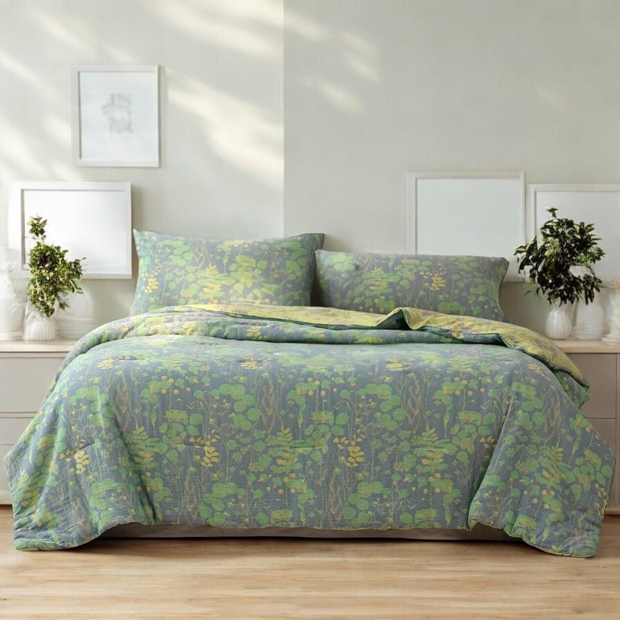 NEW Anthro Blue Green Floral Reversible King Size Bedspread Blanket Sham Set