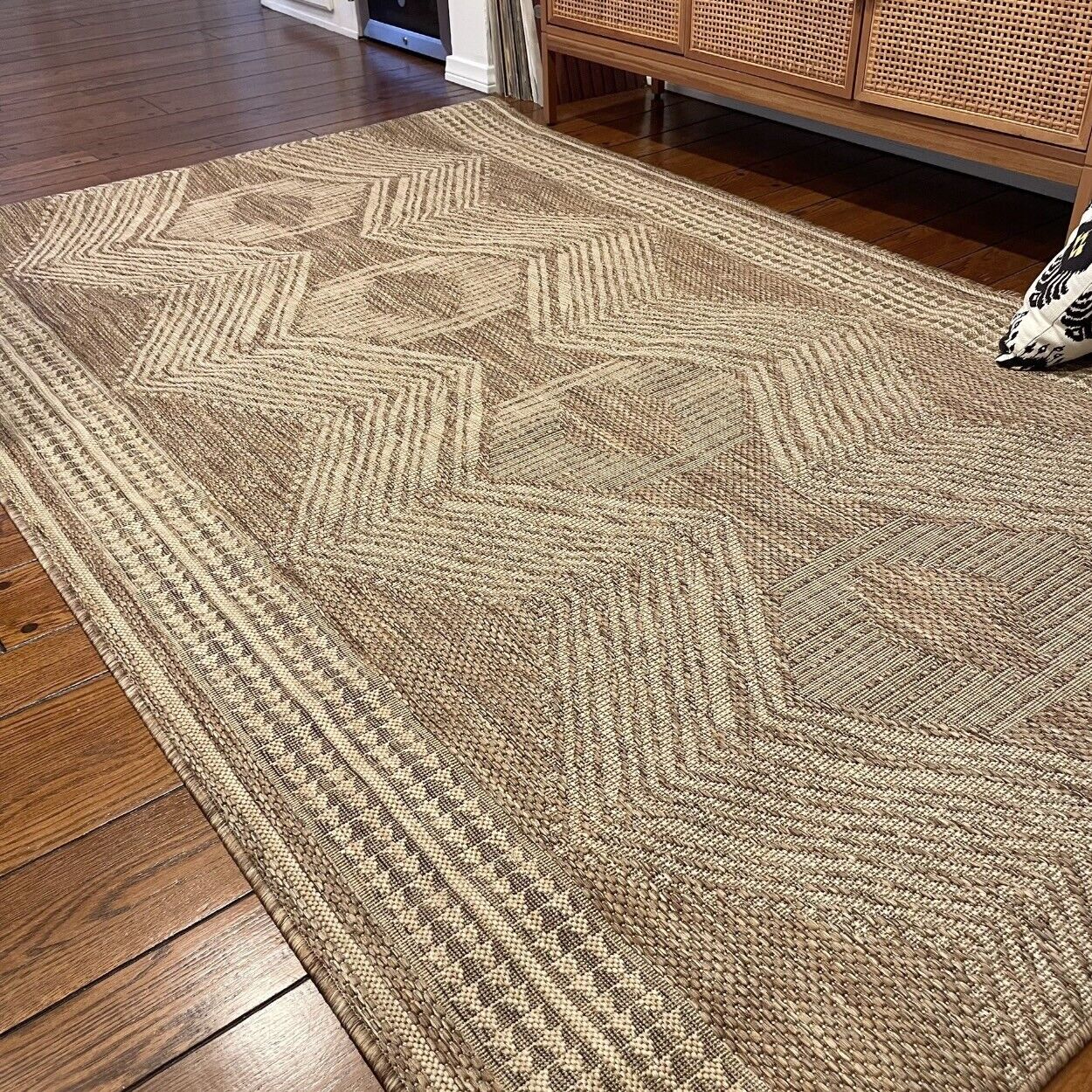 NEW West Elm Tan Woven Boho Jute Style Geometric Indoor Outdoor Area Rug 7' x 9'