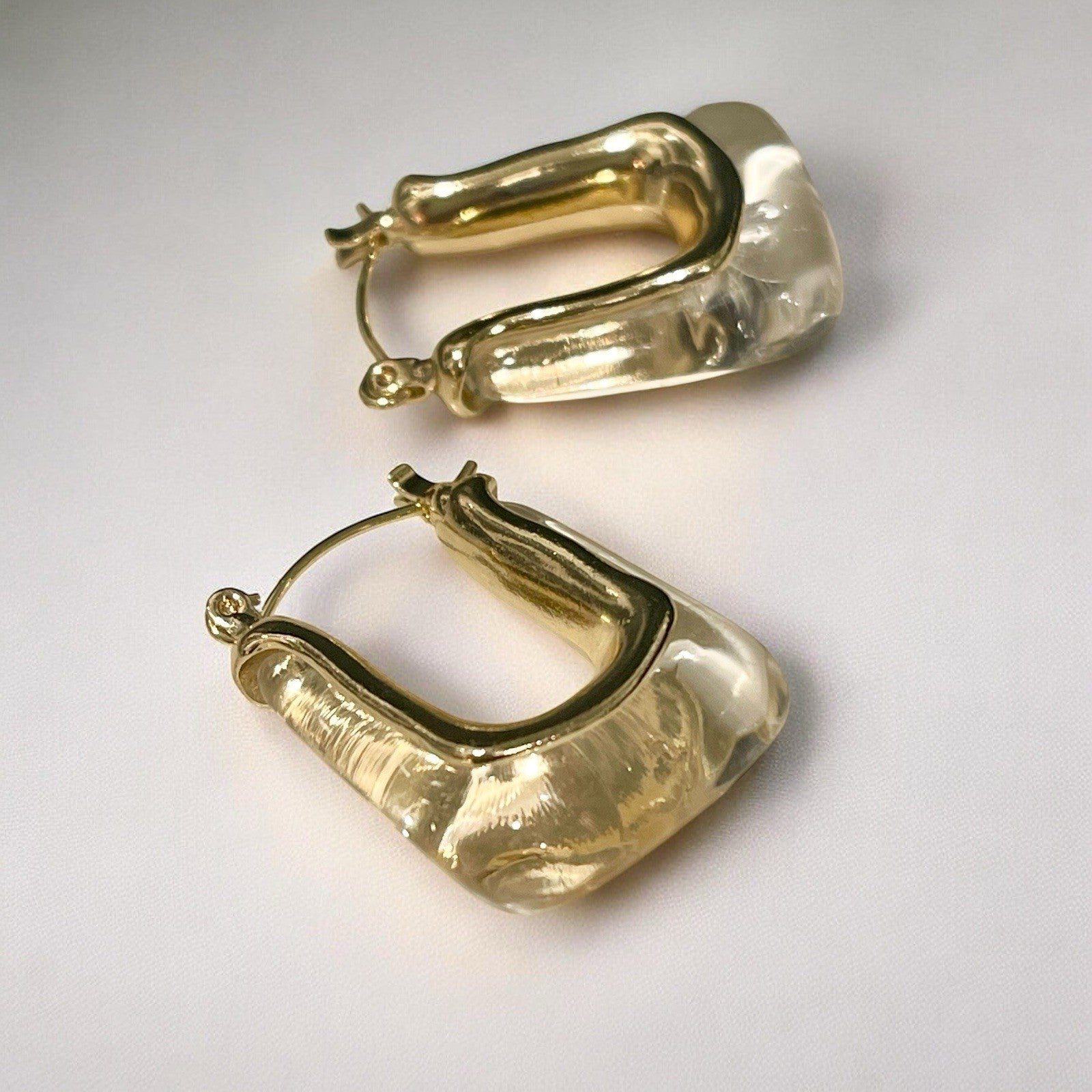 NEW Anthropologie Clear Resin & Gold Plated Chunky Hoop Dangle Earrings Jewelry
