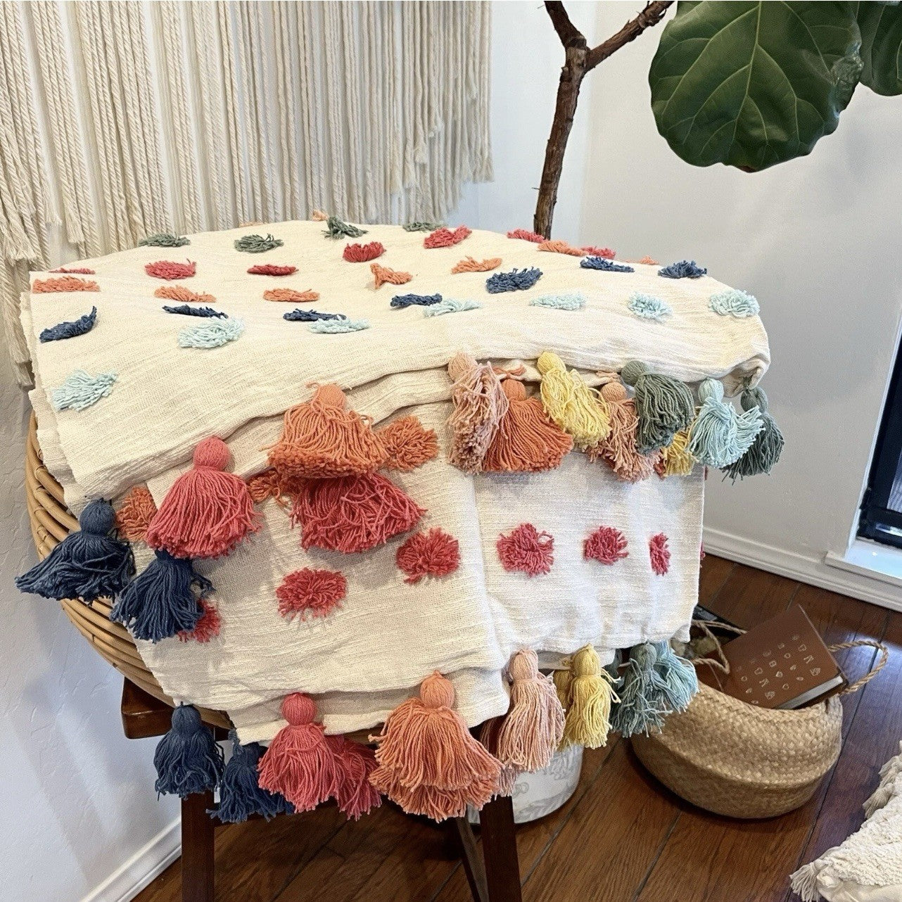 NEW Anthropologie Boho Tassel Pom Pom Colorful Throw Blanket Bedding - 50" x 60"