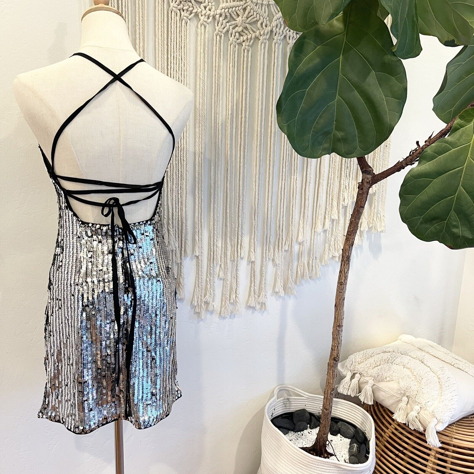 New Free People Silver Sequin Stretch Mini Cocktail Dress Party Gown - Medium