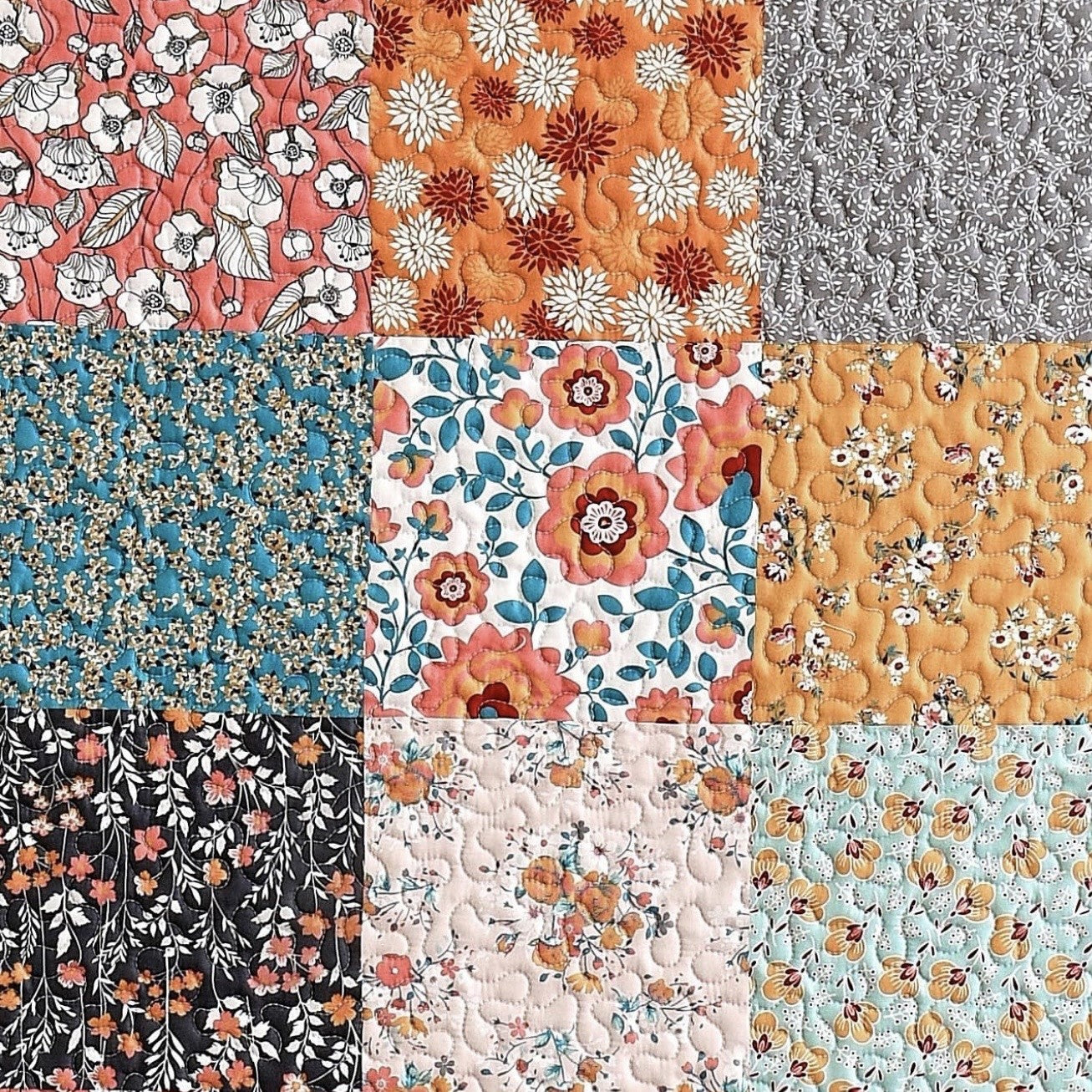 NEW Anthro Patchwork Floral Reversible Boho Queen King Bedding Quilt & Sham Set