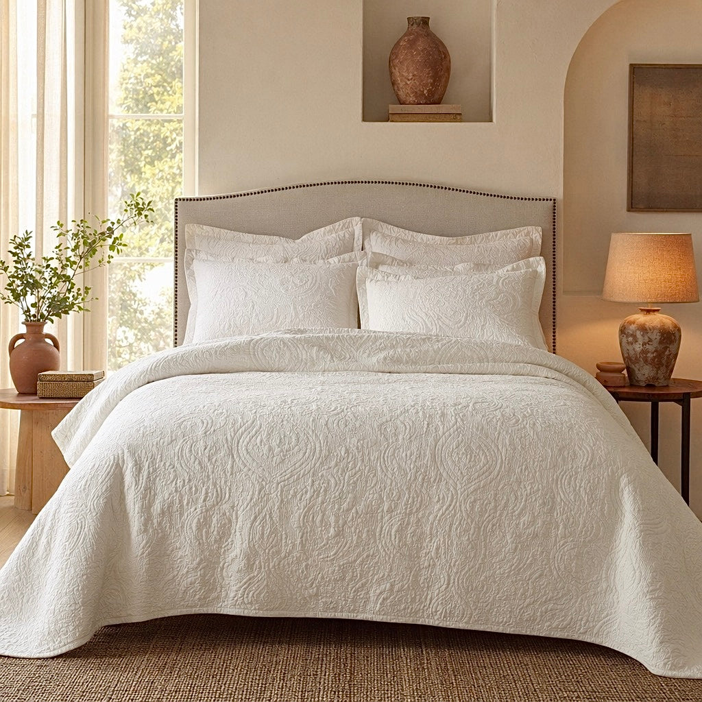 NEW Anthropologie White Queen Boho Damask Quilt Bedspread Blanket & Sham Set