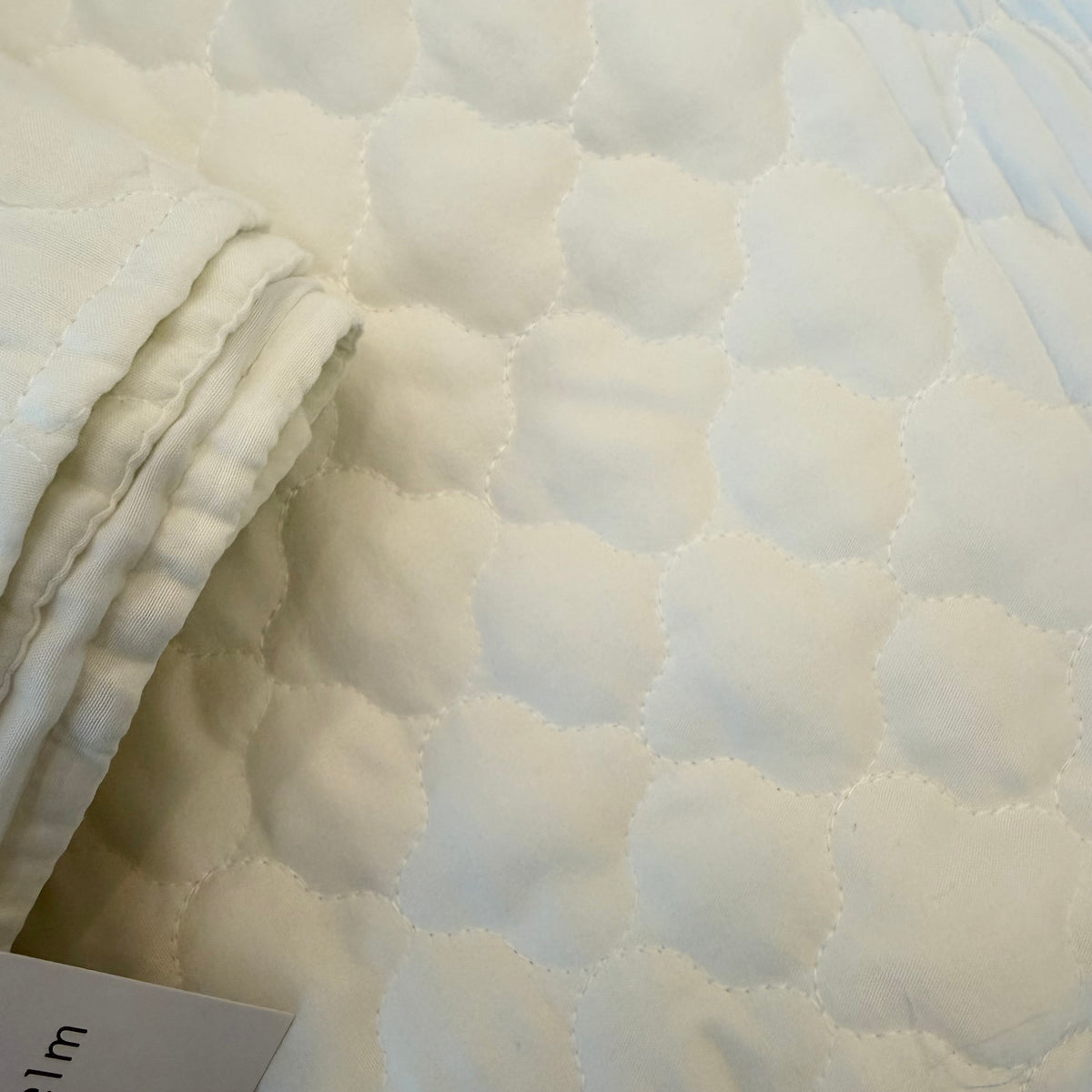 NEW West Elm Cream Ultra Soft Diamond Quilted Queen King Bedding Quilt Sham Set