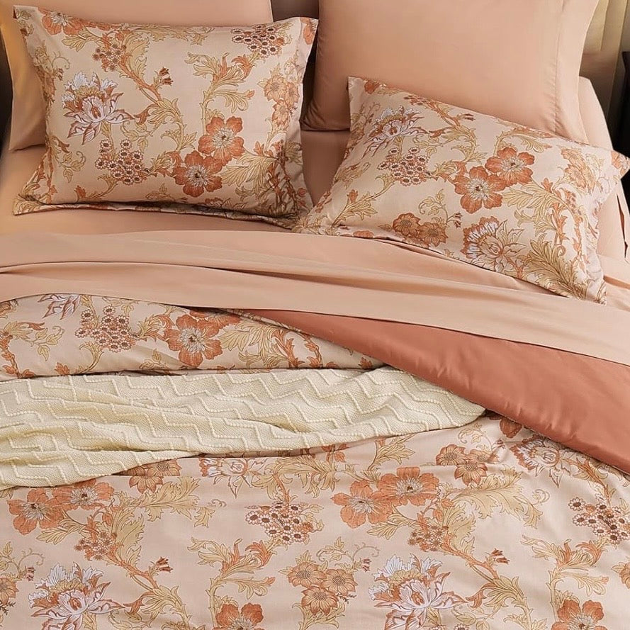 NEW Anthropologie 7 Piece Comforter & Sheet Set Blush Pink Floral Boho Bedding