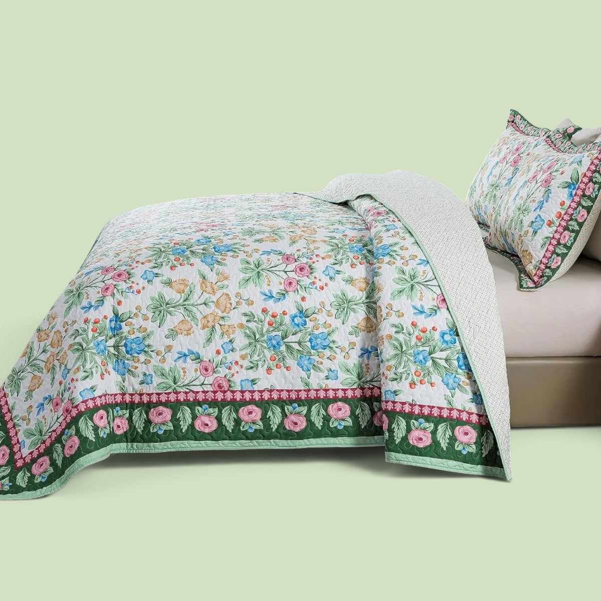 NEW Anthropologie Vintage Floral Queen / King Quilt Bedspread Bedding & Sham Set
