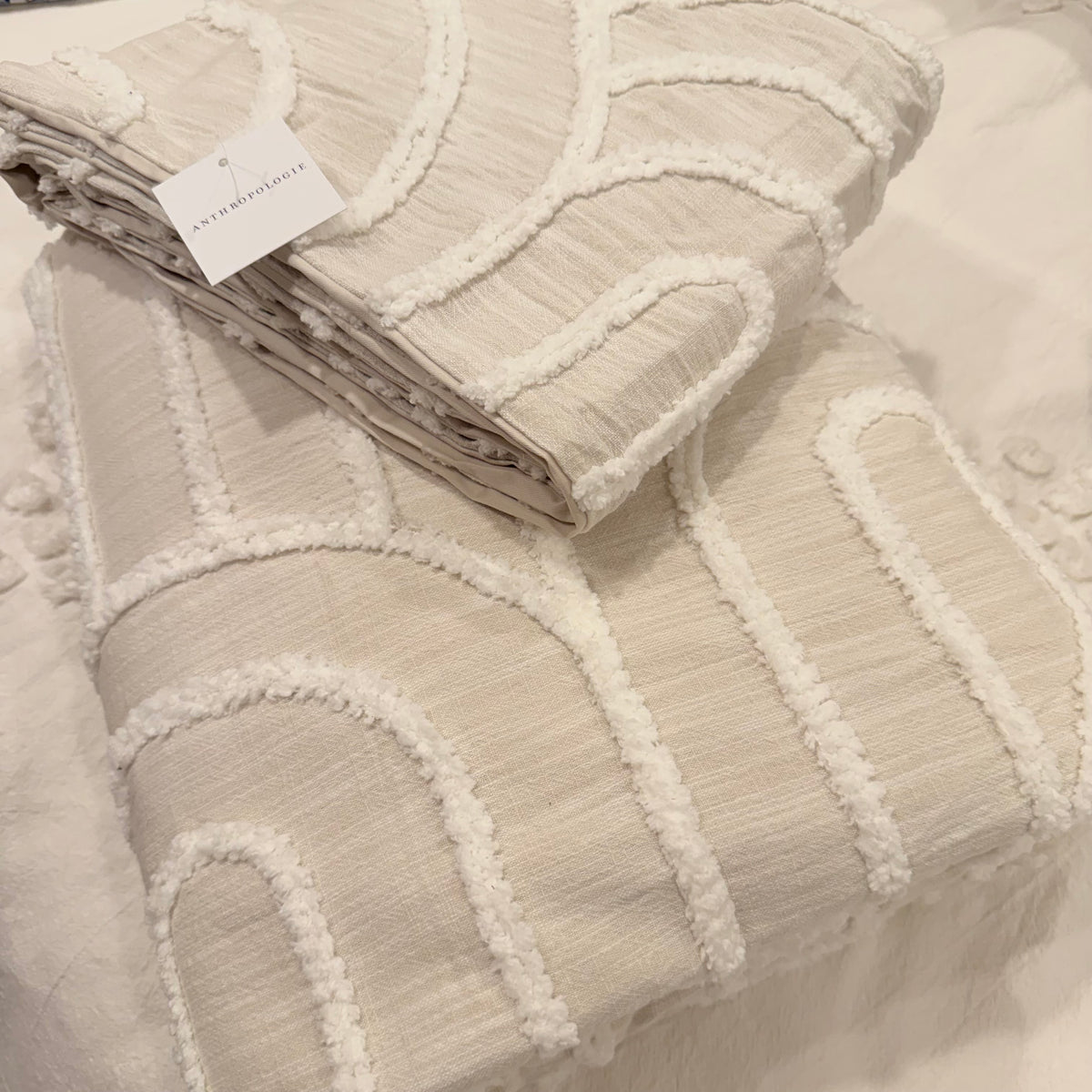 NEW Anthropologie Beige Boho Queen / King Tufted Rainbow Bedding Duvet Sham Set