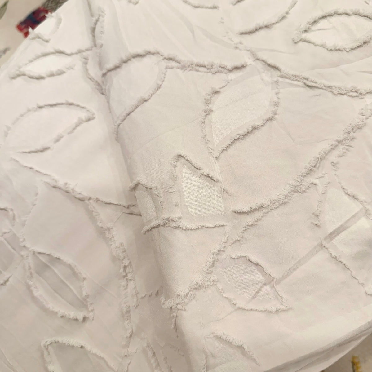 NEW Anthropologie Ivory Beige Tufted Floral Boho Comforter Bedding & Sham Set
